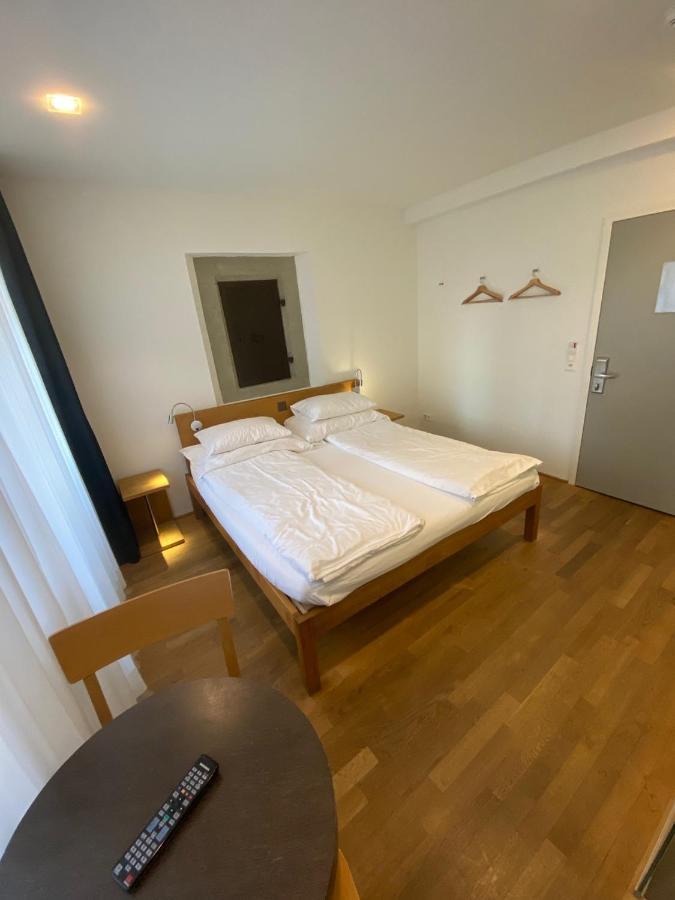 Hotel Lestelle - Self Check-In Lucerna Zewnętrze zdjęcie